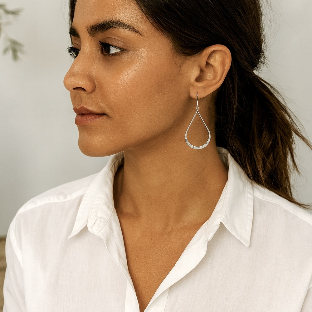 NWT 925 Sterling Silver Teardrop with Hammered Hoop Earrings! Hypoallergenic! - Picture 5 of 5